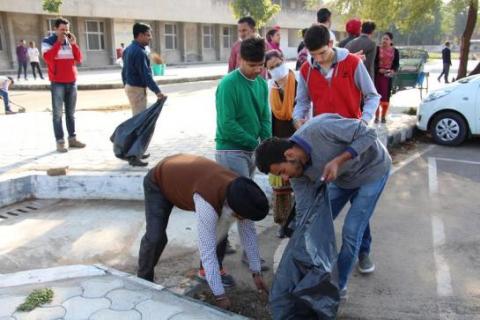 Swachh-Bharat-Abhiyan-in-GMCH