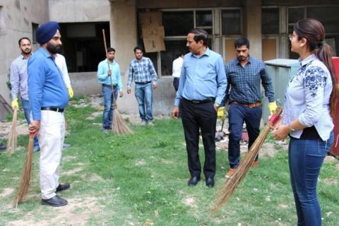 Swachh-Bharat-Abhiyan-in-GMCH
