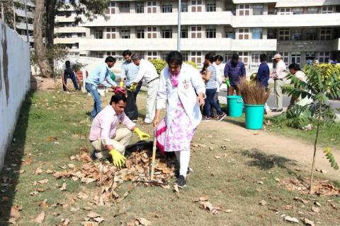 Swachh-Bharat-Abhiyan-in-GMCH