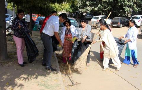 Swachh-Bharat-Abhiyan-in-GMCH