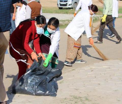 Swachh-Bharat-Abhiyan-in-GMCH