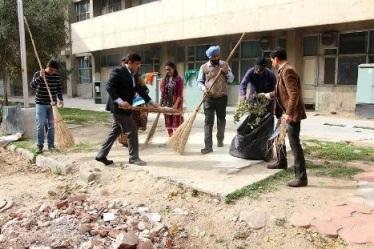 Swachh-Bharat-Abhiyan-in-GMCH