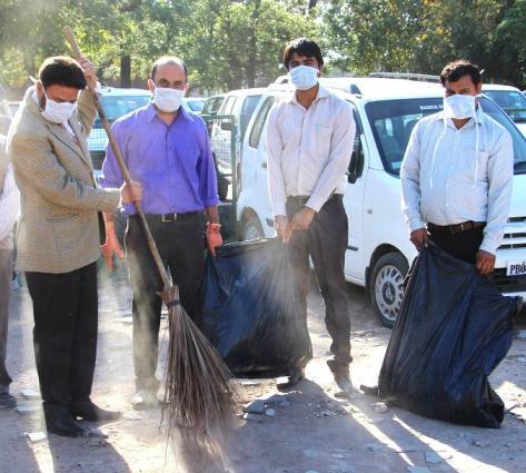Swachh-Bharat-Abhiyan-in-GMCH