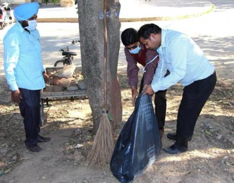 Swachh-Bharat-Abhiyan-in-GMCH